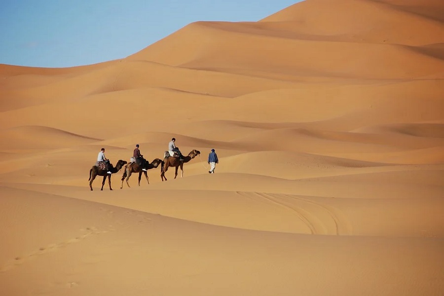3 days from Marrakech to Fes through desert