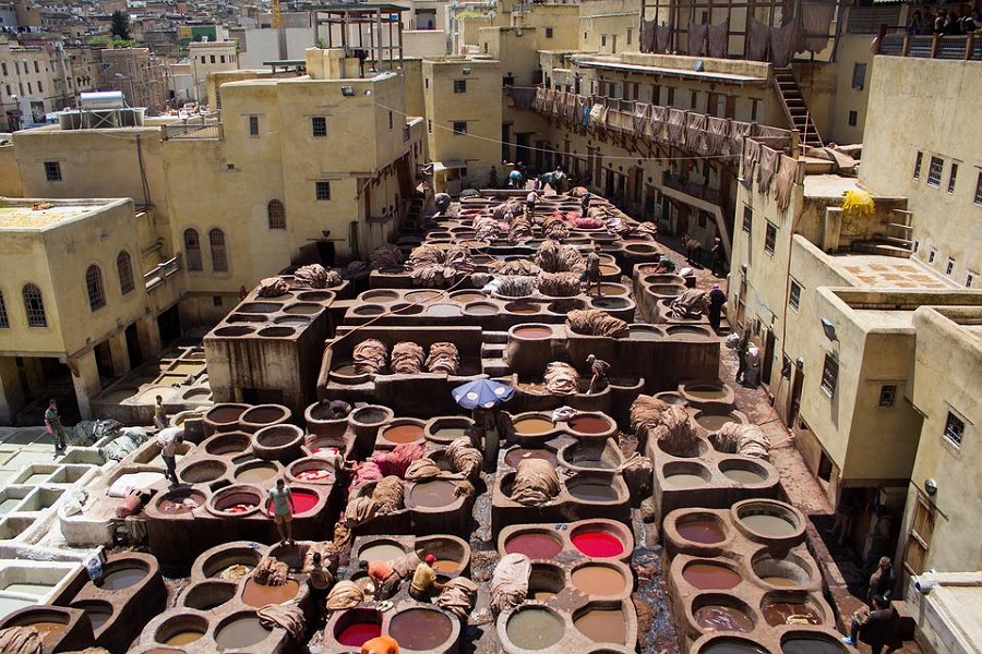 6 days Marrakech to Fes and Chefchaouen via desert